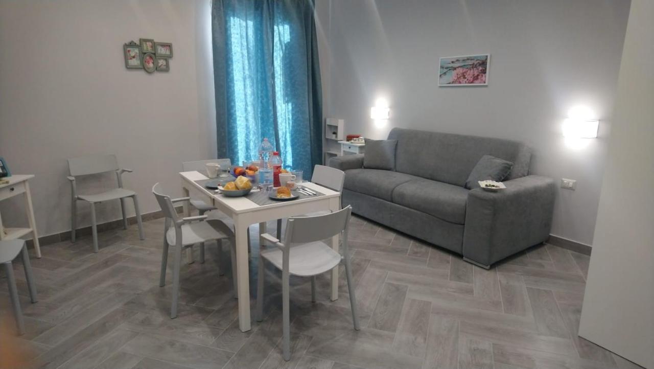 Soggiorno Napoletano Naples Luaran gambar