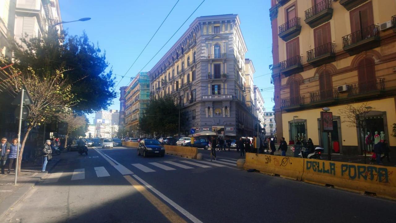 Soggiorno Napoletano Naples Luaran gambar
